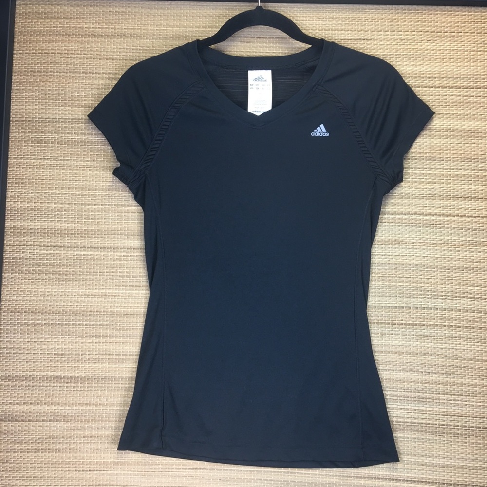 Adidas CLIMALITE Women’s Top Size:S